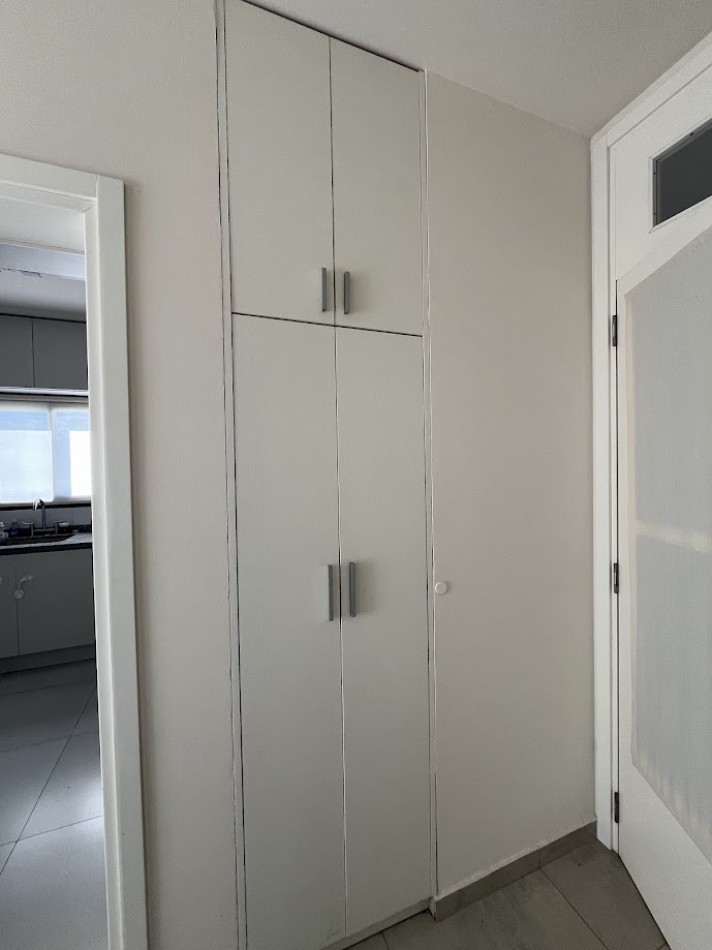 Casa moderna con salida a cancha de golf