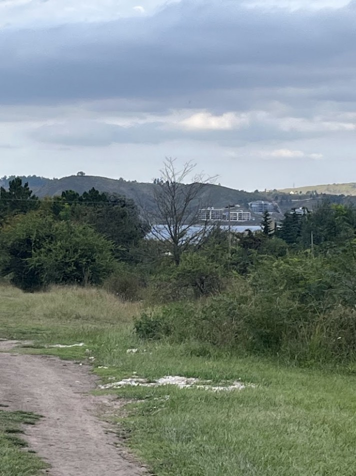 Lote en Potrero de Garay cerca del lago
