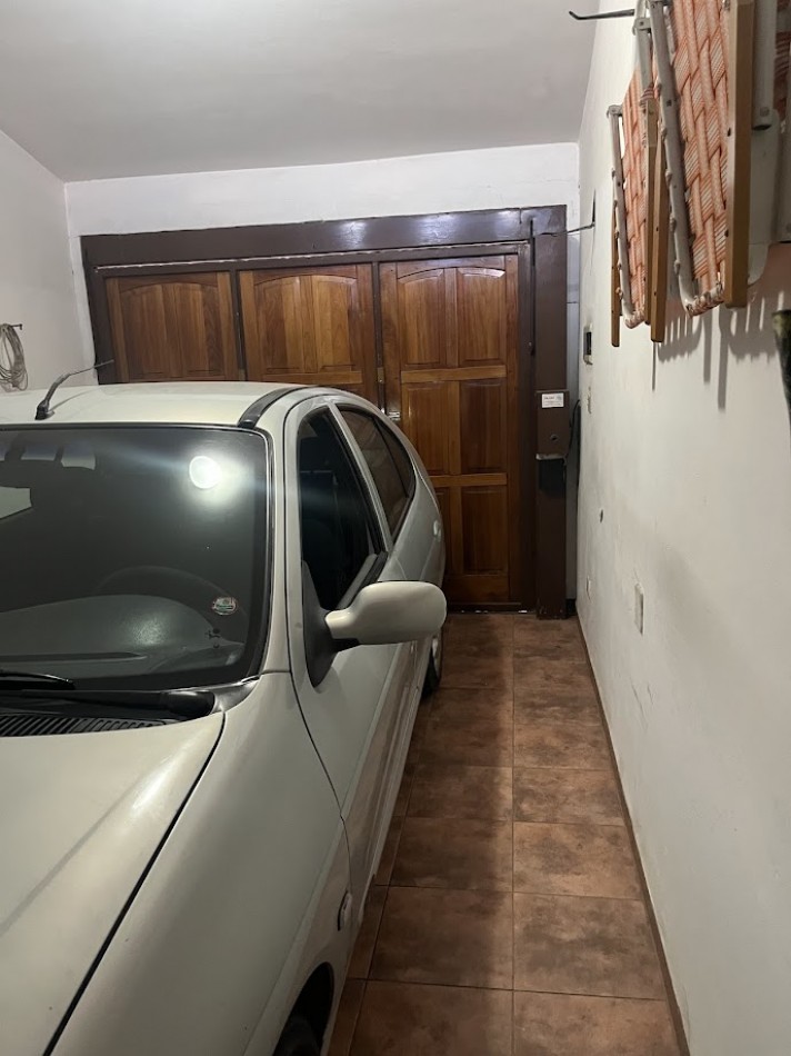 Alta Gracia. Encantadora casa en Barrio Carlos Pellegrini, sobre boulevard de categoria