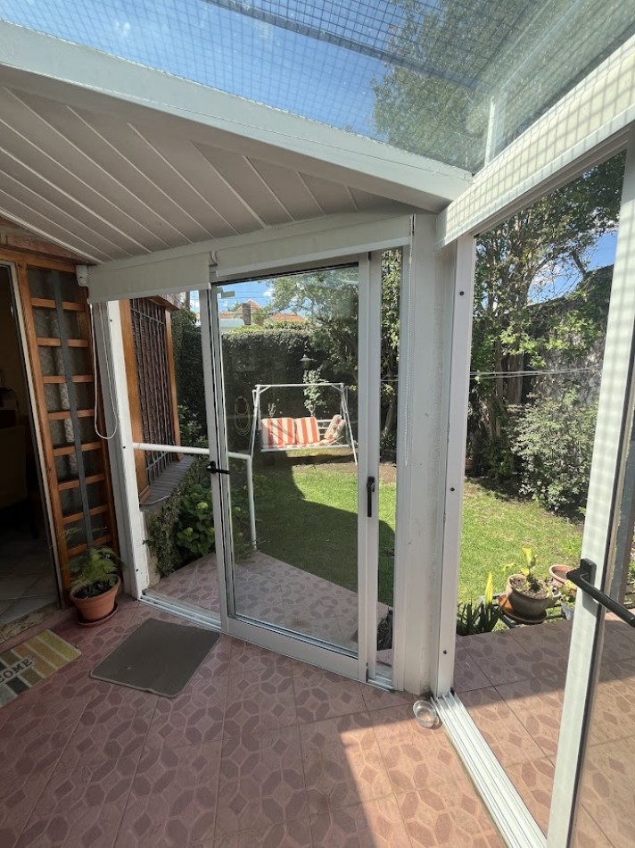 Alta Gracia. Encantadora casa en Barrio Carlos Pellegrini, sobre boulevard de categoria