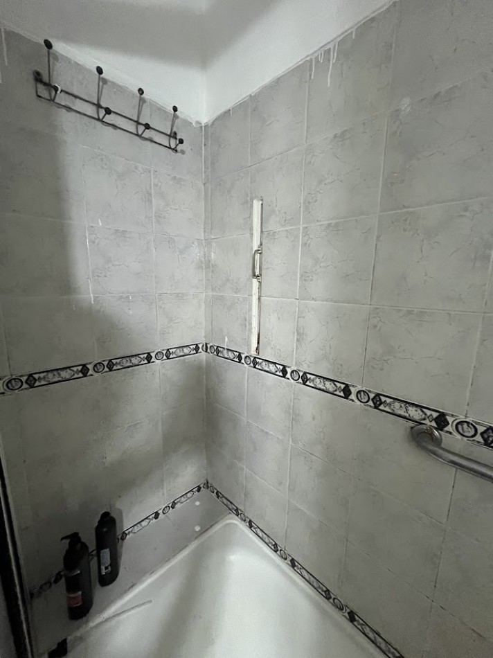 Casa Familiar con Quincho, Pileta y Amplios Espacios