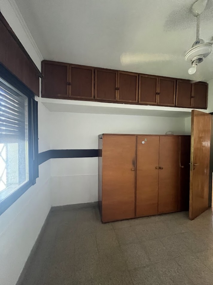 Casa Familiar con Quincho, Pileta y Amplios Espacios