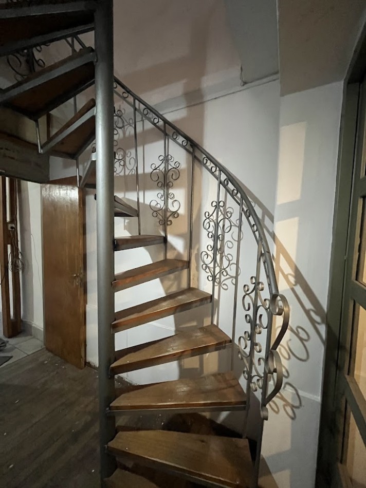 Casa Familiar con Quincho, Pileta y Amplios Espacios