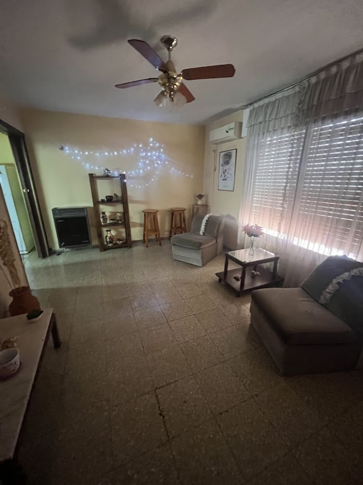 Casa en venta en complejo cerrado · Sin expensas · Zona Av. Santa Ana / Bv. San Juan