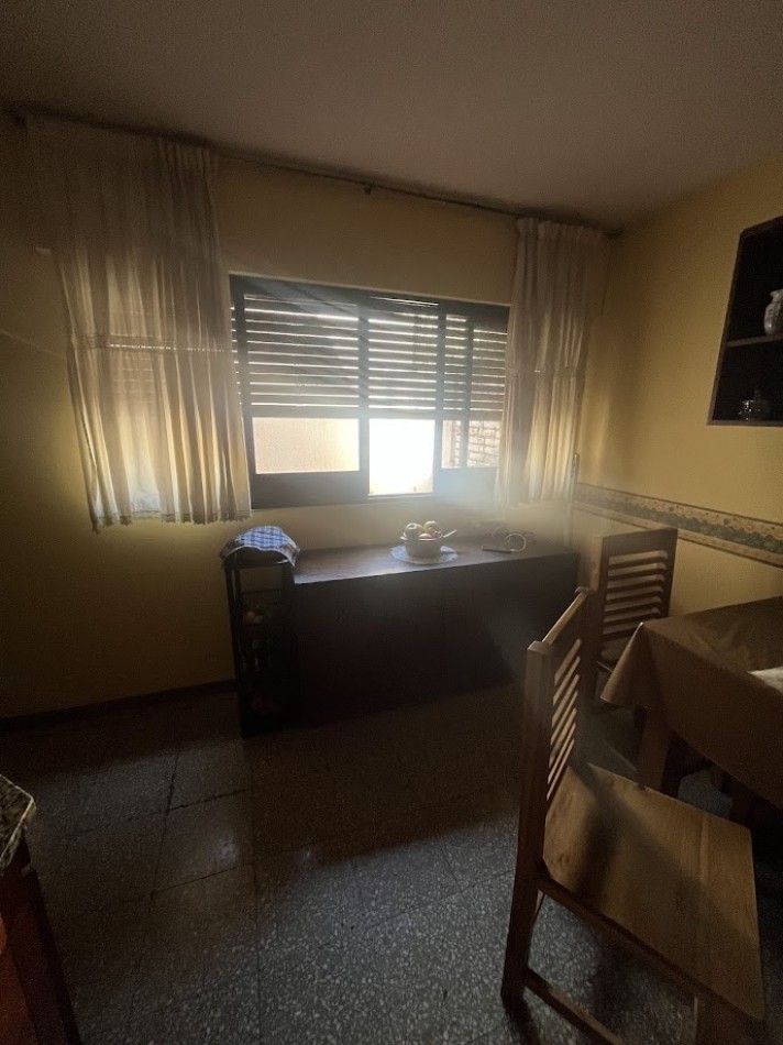 Casa en venta en complejo cerrado · Sin expensas · Zona Av. Santa Ana / Bv. San Juan