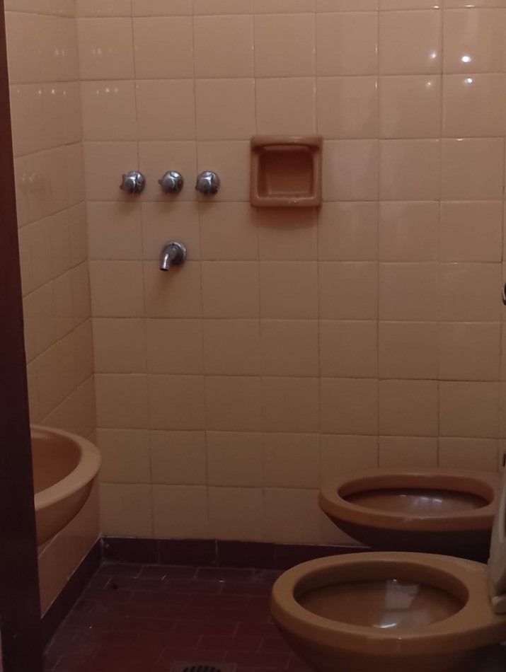 Vendo Casa 3d + Dpt Pque San Francisco