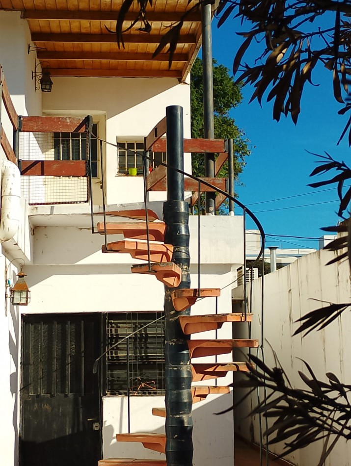 Vendo Casa 3d + Dpt Pque San Francisco